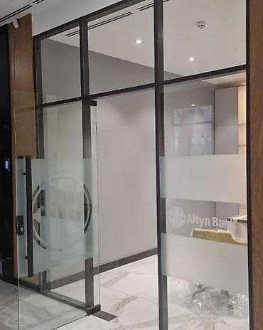 Буюртмага Бүтүндөй айнектен жасалган тосмо, Офис үчүн, Брондолгон айнек, Монтаждоо, Демонтаждоо lalafo.kg да — 10 Буюртмага Бүтүндөй айнектен жасалган тосмо, Офис үчүн, Брондолгон айнек, Монтаждоо, Демонтаждоо — 10