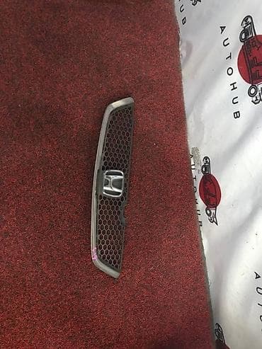 Решетка радиатора Honda at lalafo.kg Решетка радиатора Honda