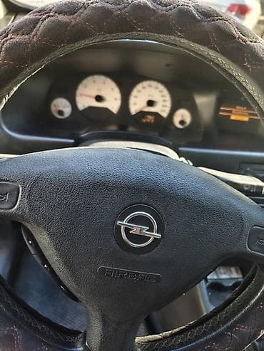 Vauxhall: Opel Zafira: 2000 г., 1.8 л, Автомат, Бензин, Минивэн at lalafo.kg — 3 Vauxhall: Opel Zafira: 2000 г., 1.8 л, Автомат, Бензин, Минивэн — 3