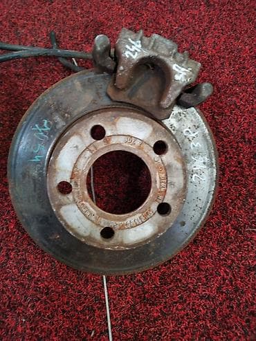 Тормозной диск TOYOTA Crown S182 3000 3GR-FSE 2004 (б/у) at lalafo.kg Тормозной диск TOYOTA Crown S182 3000 3GR-FSE 2004 (б/у)