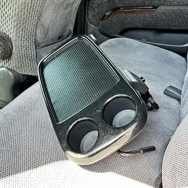 Honda Odyssey ra6 ra7 ra8 ra9 absolute Столик подстаканник между at lalafo.kg Honda Odyssey ra6 ra7 ra8 ra9 absolute Столик подстаканник между