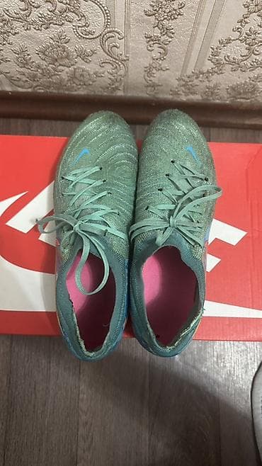 Infiniti: Полу.профессиональные бутсы Nike - Модель: линейка Nike Phantom 42.5 lalafo.kg да — 2 Infiniti: Полу.профессиональные бутсы Nike - Модель: линейка Nike Phantom 42.5 — 2