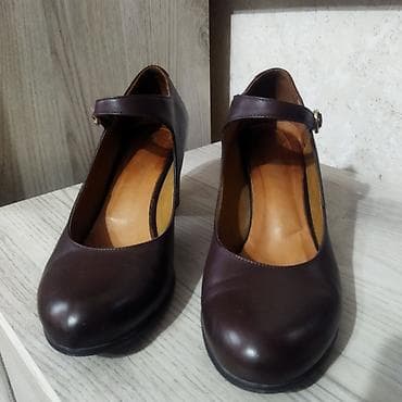 Продаются женские туфли 40 размера в хорошем состоянии at lalafo.kg Продаются женские туфли 40 размера в хорошем состоянии