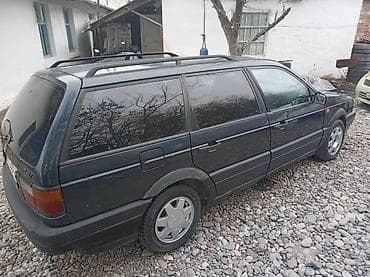 Volkswagen Passat Variant: 1991 г., 1.8 л, Механика, Бензин, Универсал at lalafo.kg Volkswagen Passat Variant: 1991 г., 1.8 л, Механика, Бензин, Универсал
