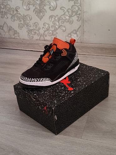 Кроссовки Jordan Spiz’ike (мужские) - Цвет: чёрный с оранжевыми at lalafo.kg Кроссовки Jordan Spiz’ike (мужские) - Цвет: чёрный с оранжевыми