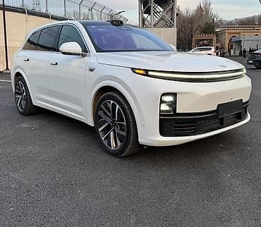 Lixiang L7: 2024 г., 1.5 л, Автомат, Гибрид, Кроссовер at lalafo.kg Lixiang L7: 2024 г., 1.5 л, Автомат, Гибрид, Кроссовер