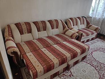 Perodua: СРОЧНО, ‼️ В СВЯЗИ С ПЕРЕЕЗДОМ! Гостиная стенка + трёхстворчатый at lalafo.kg — 8 Perodua: СРОЧНО, ‼️ В СВЯЗИ С ПЕРЕЕЗДОМ! Гостиная стенка + трёхстворчатый — 8