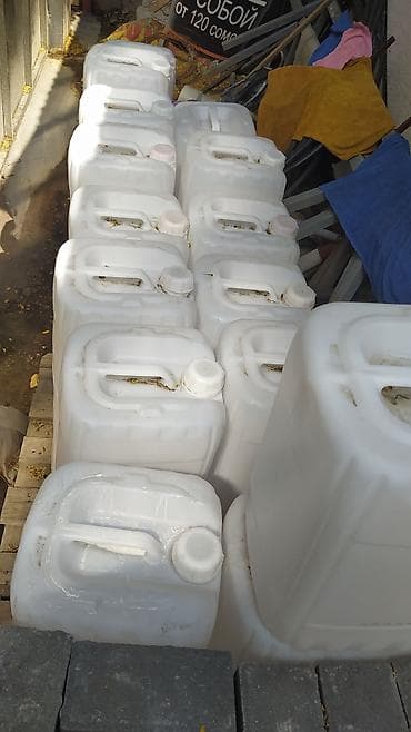 Канистра 20 л, Самовывоз at lalafo.kg Канистра 20 л, Самовывоз