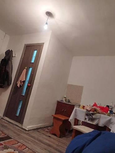 Комната-студия с мини-кухней - Площадь одной комнаты с отдельным at lalafo.kg Комната-студия с мини-кухней - Площадь одной комнаты с отдельным