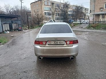 Honda Accord: 2003 г., 2.4 л, Типтроник, Бензин, Седан at lalafo.kg — 6 Honda Accord: 2003 г., 2.4 л, Типтроник, Бензин, Седан — 6