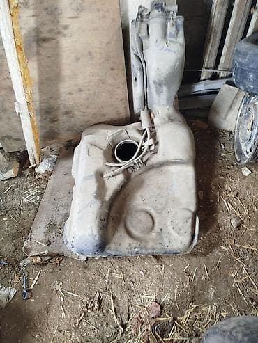 Топливный бак Оригинал at lalafo.kg Топливный бак Оригинал