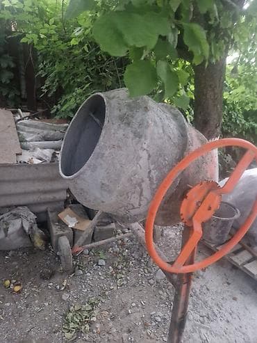 Бетономешалка Гравитационная, Малая (менее 150 л) at lalafo.kg Бетономешалка Гравитационная, Малая (менее 150 л)