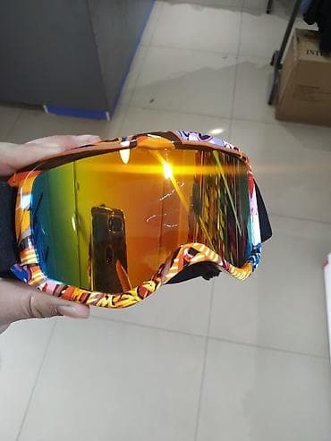 Горнолыжные очки для лыж Лыжные ачки шлем шлема шлемы зимние перчатки at lalafo.kg Горнолыжные очки для лыж Лыжные ачки шлем шлема шлемы зимние перчатки