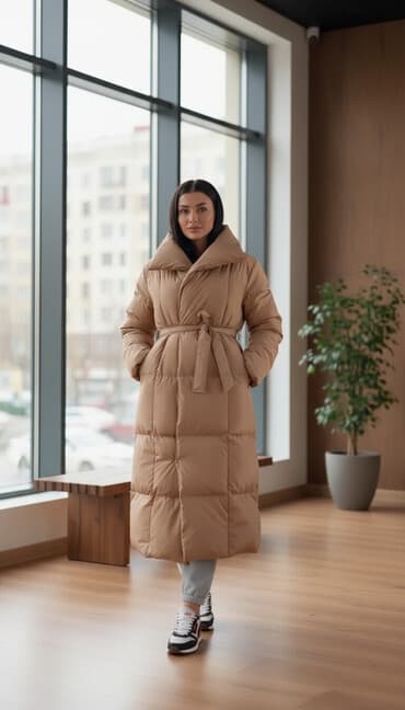 Длинная куртка на холлофайбере. Размер М/ Л. Состояние отличное. Одета at lalafo.kg Длинная куртка на холлофайбере. Размер М/ Л. Состояние отличное. Одета