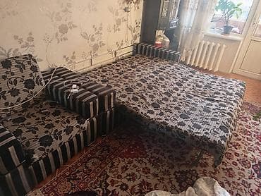 Прямой диван at lalafo.kg Прямой диван