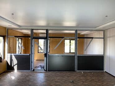 Алюминиевые двери, алюминиевые перегородки, Алюминиевые окна Окна на at lalafo.kg Алюминиевые двери, алюминиевые перегородки, Алюминиевые окна Окна на