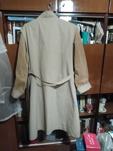 Плащ, Классическая модель at lalafo.kg Плащ, Классическая модель