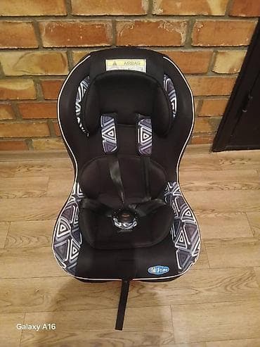 Автокресло, цвет - Черный at lalafo.kg Автокресло, цвет - Черный