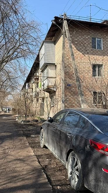 3 комнаты, 57 м², 1 этаж, Старый ремонт at lalafo.kg 3 комнаты, 57 м², 1 этаж, Старый ремонт