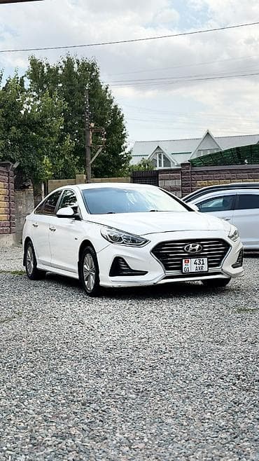 Hyundai Sonata: 2019 г., 2 л, Автомат, Гибрид, Седан at lalafo.kg Hyundai Sonata: 2019 г., 2 л, Автомат, Гибрид, Седан