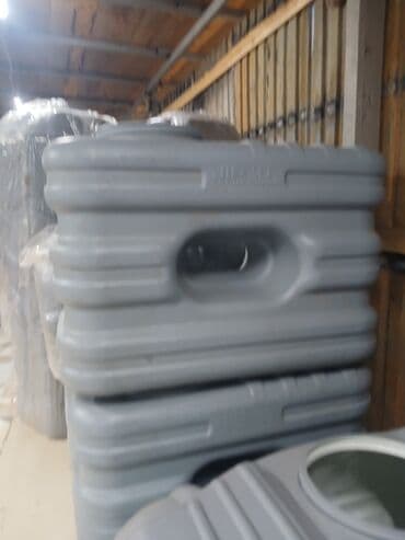 Бак, Пластик, 750 л at lalafo.kg Бак, Пластик, 750 л