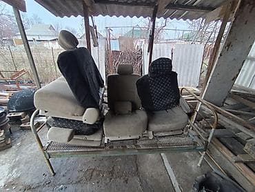 Комплект сидений, Велюр, Toyota at lalafo.kg Комплект сидений, Велюр, Toyota