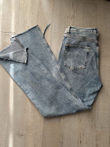 Джинсы от Zara 38 р at lalafo.kg Джинсы от Zara 38 р