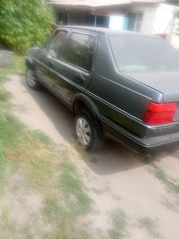 Volkswagen Jetta: 1987 г., Механика, Бензин, Седан at lalafo.kg Volkswagen Jetta: 1987 г., Механика, Бензин, Седан