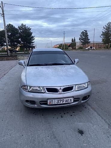 Mitsubishi Carisma: 1998 г., 1.8 л, Механика, Бензин, Хэтчбэк at lalafo.kg Mitsubishi Carisma: 1998 г., 1.8 л, Механика, Бензин, Хэтчбэк