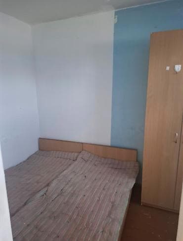 1 комната, 34 м², Аламедин-1 мкр Индивидуалка, 4 этаж, Старый ремонт at lalafo.kg 1 комната, 34 м², Аламедин-1 мкр Индивидуалка, 4 этаж, Старый ремонт