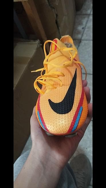 100% оригинал если это окажется реплакай отдам бесплатно 40,5размеор at lalafo.kg 100% оригинал если это окажется реплакай отдам бесплатно 40,5размеор