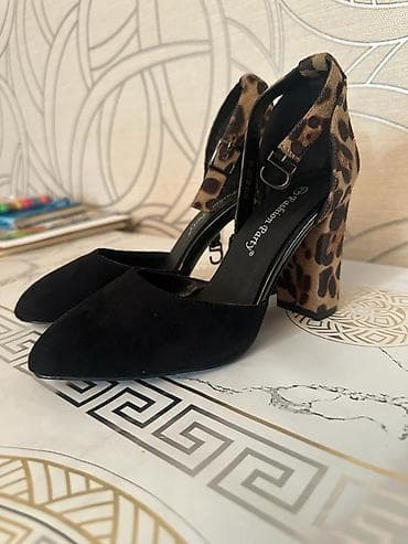 Туфли, 36, 38, Fashion, Новый, цвет - Бежевый, Самовывоз at lalafo.kg Туфли, 36, 38, Fashion, Новый, цвет - Бежевый, Самовывоз