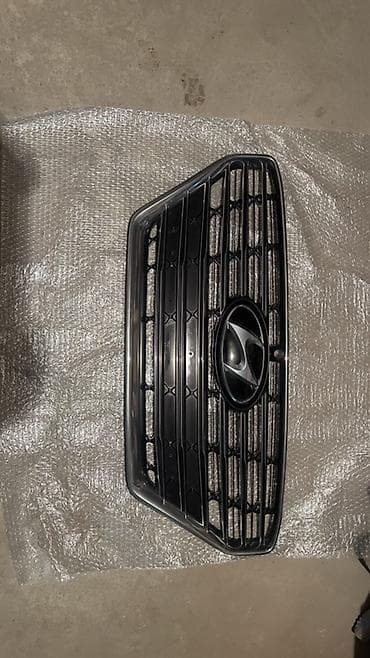 Решетка радиатора Hyundai 2019 г., Б/у, Оригинал at lalafo.kg Решетка радиатора Hyundai 2019 г., Б/у, Оригинал