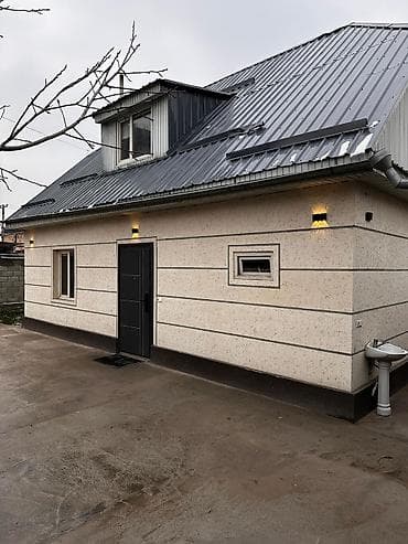 Продается дом🔥 📍 Адрес: Пишпек (ориентир Гагарина/ Термечикова) 🔢 Год at lalafo.kg Продается дом🔥 📍 Адрес: Пишпек (ориентир Гагарина/ Термечикова) 🔢 Год