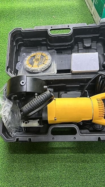 Штроборез ROLF в чемодане Описание: - Электрический штроборез ROLF at lalafo.kg Штроборез ROLF в чемодане Описание: - Электрический штроборез ROLF