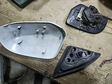 Боковое правое Зеркало Subaru Б/у, Оригинал at lalafo.kg Боковое правое Зеркало Subaru Б/у, Оригинал
