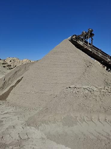 Смесь отсев и песок, В тоннах, Камаз, Платная доставка at lalafo.kg Смесь отсев и песок, В тоннах, Камаз, Платная доставка