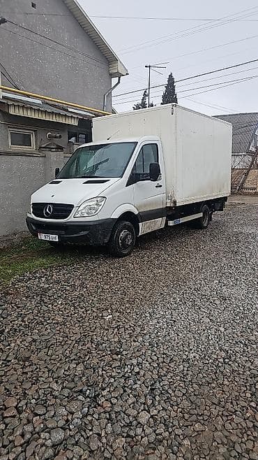 Легкий грузовик, Mercedes-Benz, Стандарт, 3 т at lalafo.kg Легкий грузовик, Mercedes-Benz, Стандарт, 3 т