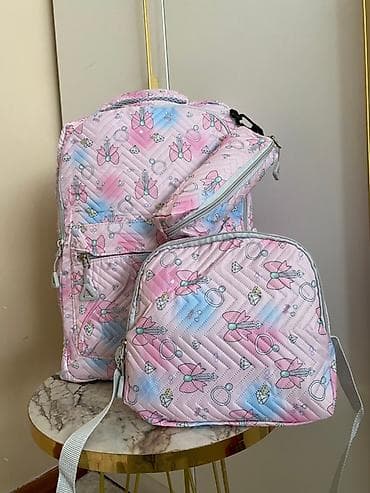 Набор рюкзаков для девочек из трех предметов в пастельных тонах. В at lalafo.kg Набор рюкзаков для девочек из трех предметов в пастельных тонах. В