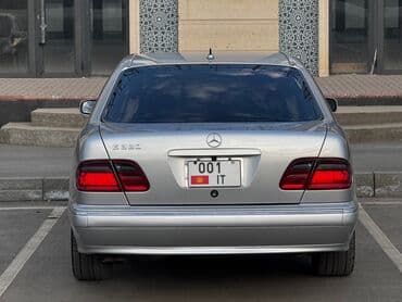 Ковролин: Mercedes-Benz E-Class: 2000 г., 3.2 л, Автомат, Бензин, Седан lalafo.kg да — 4 Ковролин: Mercedes-Benz E-Class: 2000 г., 3.2 л, Автомат, Бензин, Седан — 4