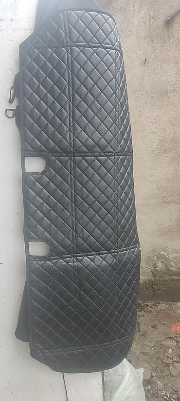 Утеплитель/шумоизолирующая шторка для кабины автомобиля. - Материал at lalafo.kg Утеплитель/шумоизолирующая шторка для кабины автомобиля. - Материал