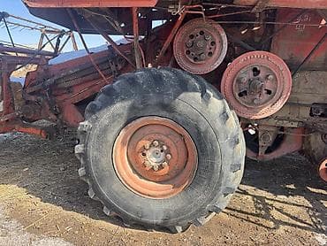 Рулонные пресс-подборщики: НА ХОДУ!!! Комбайн зерноуборочный (самоходный), классический клавишный at lalafo.kg — 4 Рулонные пресс-подборщики: НА ХОДУ!!! Комбайн зерноуборочный (самоходный), классический клавишный — 4