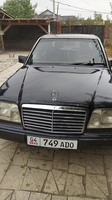Mercedes-Benz 220: 1994 г., 2.2 л, Механика, Бензин, Седан at lalafo.kg Mercedes-Benz 220: 1994 г., 2.2 л, Механика, Бензин, Седан
