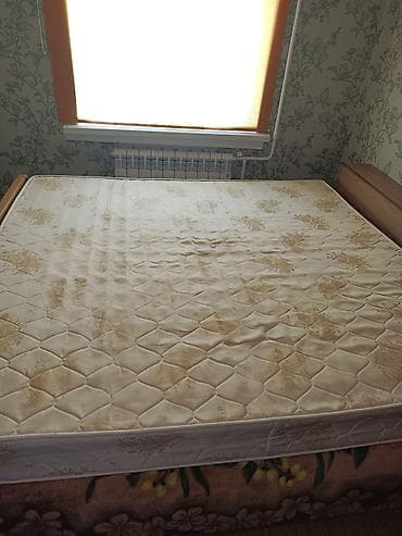 Двуспальный матрас. - Размер спального места: ориентировочно 180×190 at lalafo.kg Двуспальный матрас. - Размер спального места: ориентировочно 180×190