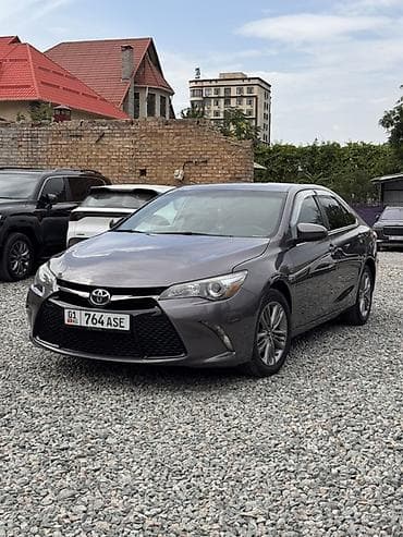 Toyota Camry: 2016 г., 2.5 л, Автомат, Бензин, Седан at lalafo.kg Toyota Camry: 2016 г., 2.5 л, Автомат, Бензин, Седан