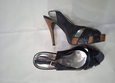 Босоножки, 37, Б/у, цвет - Черный, Самовывоз at lalafo.kg Босоножки, 37, Б/у, цвет - Черный, Самовывоз