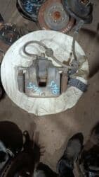 Передний правый суппорт Samsung 2018 г., Б/у, Оригинал at lalafo.kg Передний правый суппорт Samsung 2018 г., Б/у, Оригинал