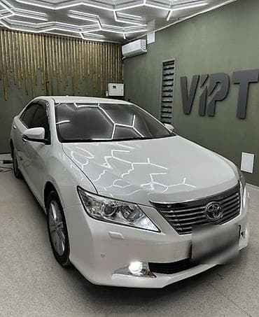 Toyota Camry: 2014 г., 2.5 л, Автомат, Бензин, Седан at lalafo.kg Toyota Camry: 2014 г., 2.5 л, Автомат, Бензин, Седан