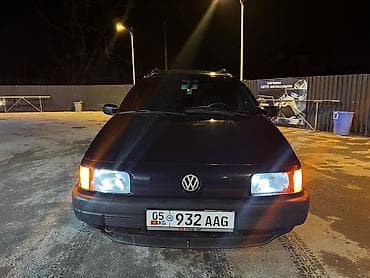 Volkswagen Passat Variant: 1992 г., 1.8 л, Механика, Бензин, Универсал at lalafo.kg Volkswagen Passat Variant: 1992 г., 1.8 л, Механика, Бензин, Универсал