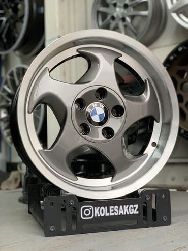 Литые Диски R 17 BMW, Комплект, отверстий - 5, Новый at lalafo.kg Литые Диски R 17 BMW, Комплект, отверстий - 5, Новый